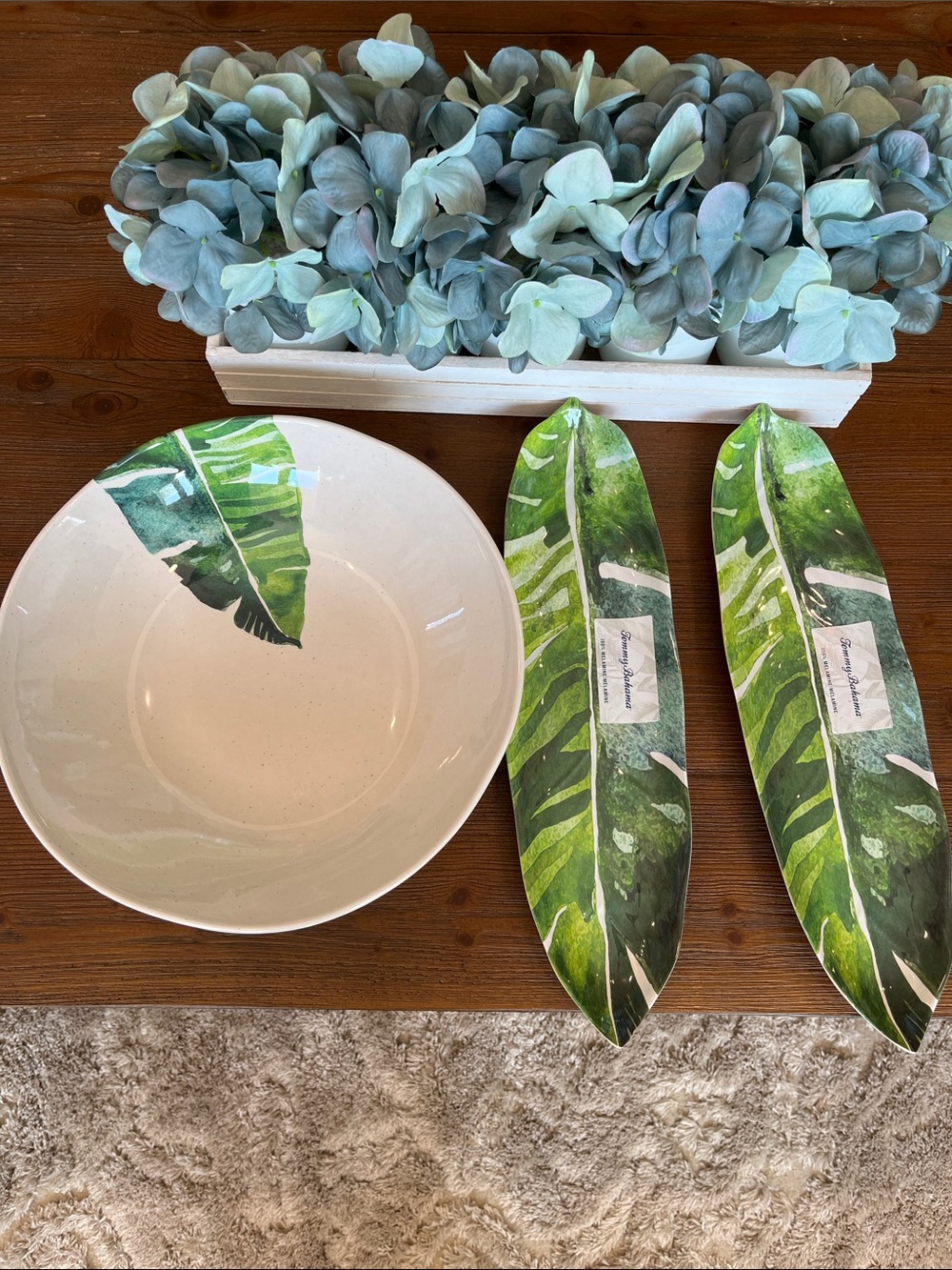 NWT Tommy Bahama Tropical Leaf Melamine Serving Bowl and 2 Leaf Platters